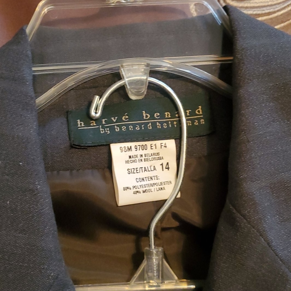 Skirt set - Picture 2 of 2